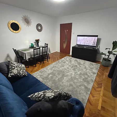 North Star Apartment Bukarest